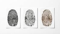 Three identical whorl fingerprints side by side on white cards, showing high-quality crisp ridges, moderate partial smudging, and poor-quality degraded impression, forensic fingerprint quality assessment concept, white background, studio shot, AI generate [IBR125167454]