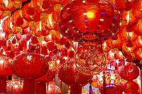 Traditional Chinese lanterns, numerous lanterns hanging from the ceiling, Wat Mangkon Kamalawat, Yaowarat Road, Chinatown, Bangkok, Thailand [IBR125178015]