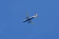 Airbus A319-100 jet passenger aircraft of British airways airlines flying in a blue sky, England, United Kingdom [IBR125204159]