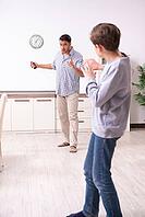 The father beats and punishes his son [IBR125304648]