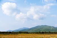 Landscape with beautiful clouds and mountain views, real scene without any light effects [IBR125324114]