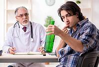 The young male alcoholic visits the old doctor [IBR125331125]