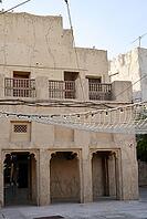 Narrow alleys that provide shade on hot days, in the old town of Dubai Creek and in the Bur district. Destinations and historic village [IBR125411105]