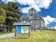 View of the Astenturm complex on the Kahler Asten, situated 841 metres above sea level, featuring a 21-metre-high observation tower with an official weather station operated by the German Weather Service (DWD) and a main building housing a hotel and resta [IBR125414232]