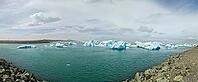 Iceland, Jokulsarlon Lagoon, Turquoise icebergs floating in Glacier Lagoon on Iceland [IBR125501548]