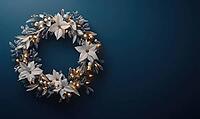 Elegant round holiday wreath with white and gold decorations against a matte dark blue wall, tiny warm lights on the wreath adding a cozy glow, AI generated [IBR125502210]