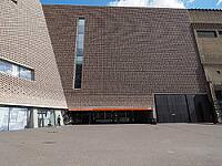 LONDON, UK - CIRCA JUNE 2017: The Tavatnik Bulding (aka Switch House) at Tate Modern art gallery in South Bank power station [IBR125654797]