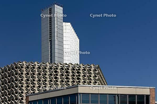 City Hall with Congress Center and Congress Hotel, Chemnitz, Saxony, Germany, Capital of Culture 2025, C the Unseen, 13.08.2025 < english> City Hall with Congress Center and Congress Hotel, Saxony, Capital of Culture 2025, August 13, 2025 [IBR123329485]