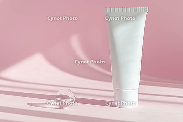 Beauty product mockup. Wellness packaging. Branding spa. Cosmetic on pink shadow background. Cream bottle, lotion, mousse, cleanser, shampoo for skincare routine. Copy space [IBR123646490]