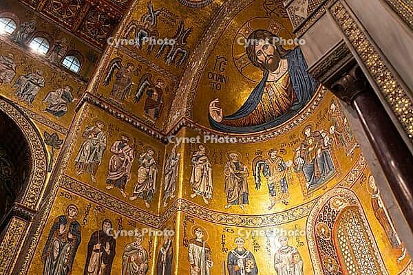 Monreale, Italy - 04.11.2022: Exquisite byzantine mosaics adorning the interior of a historic cathedral [IBR123646531]