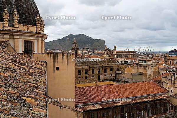 Palermo, Italy - 06.11.2022: Scenic rooftop view of Chiesa di Santa Caterina d'Alessandria, Chiesa Santa Chiara, historic architecture and mountains in Palermo [IBR123646536]