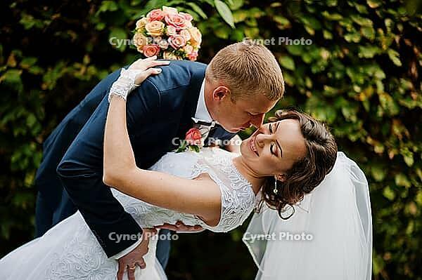 Wedding couple background brushes at autumn park [IBR123675098]