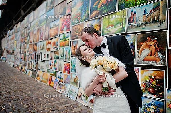 Wedding couple background picture gallery [IBR123675155]