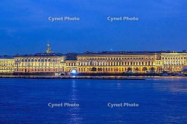 Neva river at night. City center. Russia, St. Petersburg June 21, 2015 [IBR123700097]