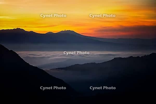 Early morning after sunrise view of the spectacular Gunung Bromo and Sumeru volcanoes in Java, Indonesia [IBR123713309]