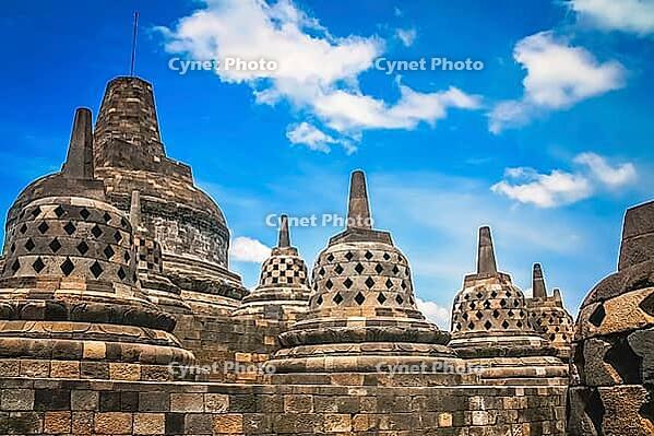 View of Borobudur temple in Jawa in Indonesia [IBR123713338]