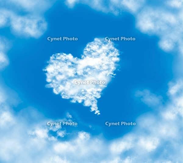 Concept photo Love shape cloud in the air [IBR123713350]