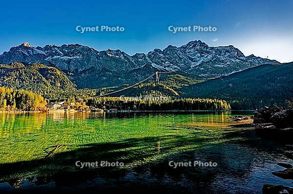 Zugspitze, cable car, Eibsee lake, Wetterstein Mountains, autumn, Voralpensee, tourism, recreation, vacation, Zugspitze massif, Garmisch-Partenkirchen, Upper Bavaria, Bavaria, Germany [IBR123774746]