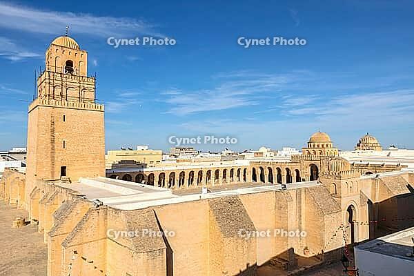Moschee der drei Türen, Kairouan, Tunesien [IBR123790615]