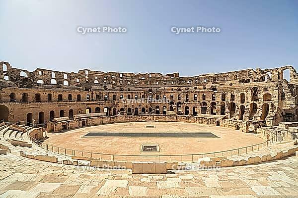 One of the best preserved amphitheatres, EL JEM, Tunisia, Eines der am besten erhaltenen Amphitheater, EL JEM, Tunesien [IBR123790620]