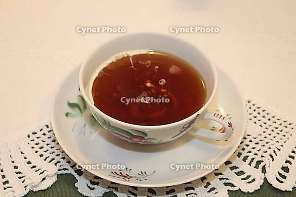 East Frisians are the world champions in tea drinking, the cream for the tea is carefully added and stirred counterclockwise, creating the so-called cloud, Wulkje, in the tea museum, Bünting in Leer can learn everything about tea at a tea ceremony. Leer,  [IBR123895569]