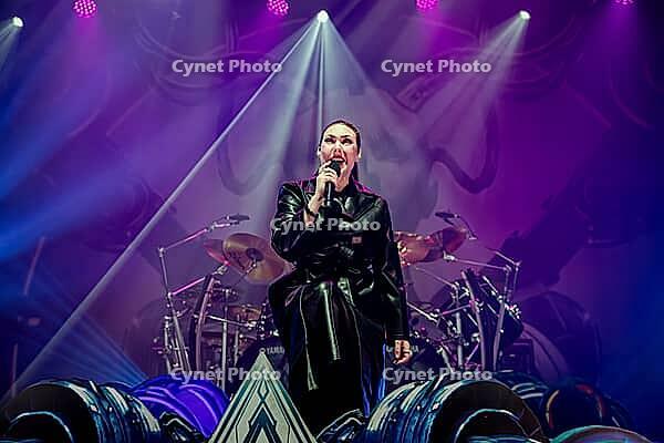 Elize Ryd, singer of Amaranthe, live on Arcane Dimensions Tour 2026 at Munich's Zenith on 17.01.2026 [IBR112941812]