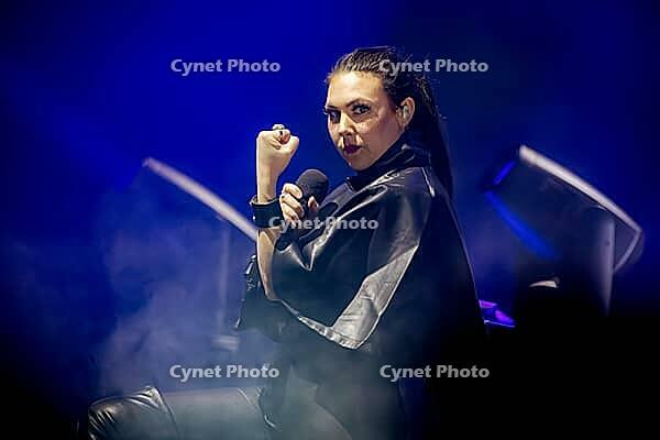 Elize Ryd, singer of Amaranthe, live on Arcane Dimensions Tour 2026 at Munich's Zenith on 17.01.2026 [IBR112941814]