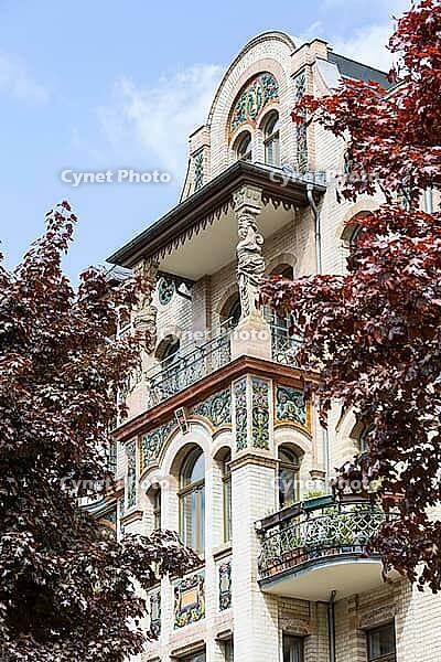 Majolica houses by architect Reinhold Siebert, richly decorated town houses in early Art Nouveau, residential complex, Art Nouveau villas and Wilhelminian era buildings on the Kaßberg, Chemnitz, Saxony, Germany [IBR123911486]