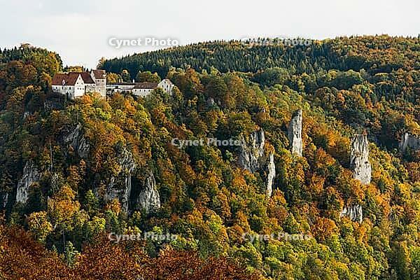 Autumnal forest and Wildenstein Castle, Rauher Stein viewpoint, near Leibertingen, Upper Danube nature park Park, Upper Danube Valley, Danube, Swabian Jura, Baden-Württemberg, Germany [IBR123911545]