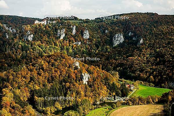 Autumnal forest and Wildenstein Castle, Rauher Stein viewpoint, near Leibertingen, Upper Danube nature park Park, Upper Danube Valley, Danube, Swabian Jura, Baden-Württemberg, Germany [IBR123911548]
