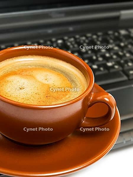 OLYMPUS DIGITAL CAMERA [IBR123980382]