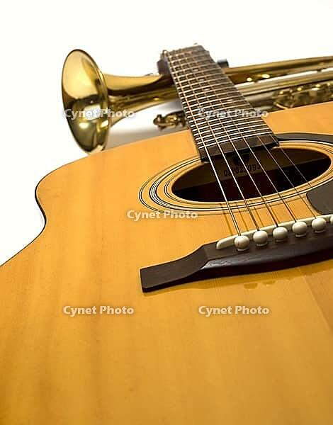 OLYMPUS DIGITAL CAMERA [IBR123980395]