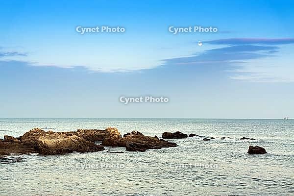 Renjiatai Coastal Reef Park in Rizhao City, Shandong Province, China [IBR123991002]