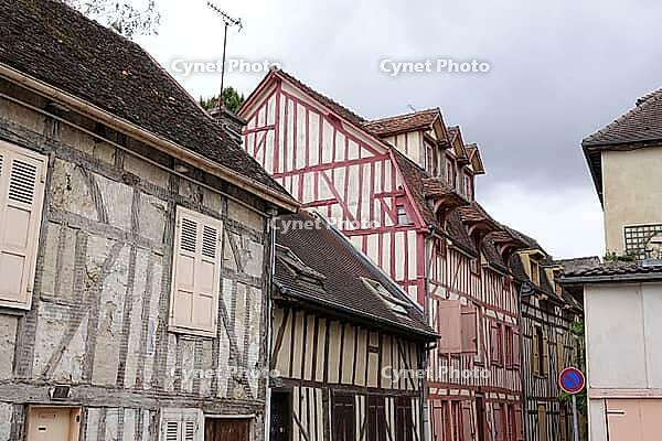Timbered house in Troyes [IBR124051713]