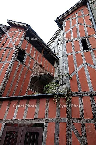 Timbered house in Troyes [IBR124051718]