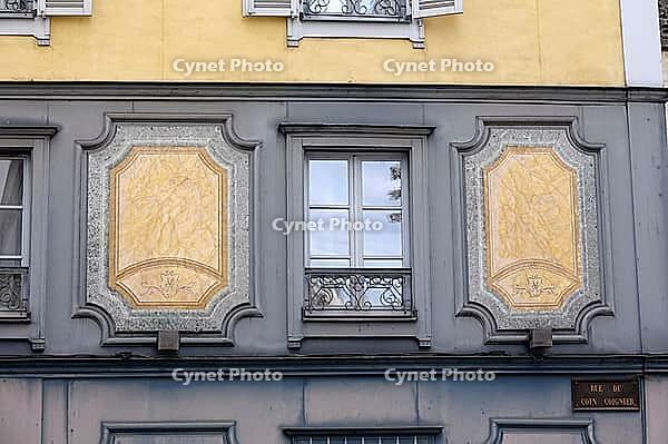 Window in Troyes [IBR124051736]