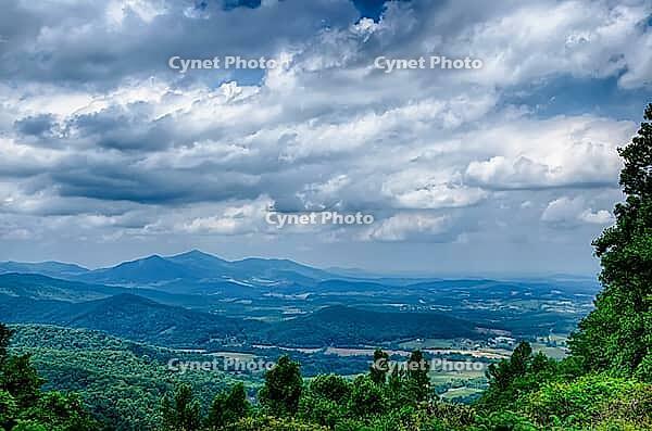 Blue ridge parkway in west virginia [IBR124083621]
