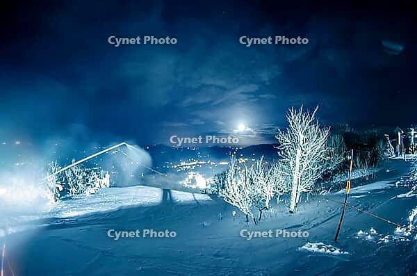 North carolina sugar mountain ski resort winter 2014 [IBR124083645]