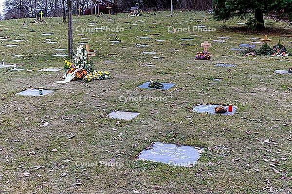 Cemetery on the meadow with urns and tombstones and in the background the graves of Krizevi Biberach, Biberach an der Riß, Upper Swabia, Baden-Württemberg, Germany [IBR124200504]