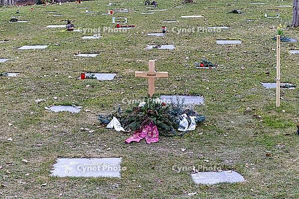 Cemetery on the meadow with urns and tombstones and in the background the graves of Krizevi Biberach, Biberach an der Riß, Upper Swabia, Baden-Württemberg, Germany [IBR124200508]