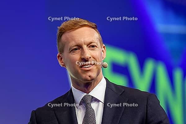 Düsseldorf, North Rhine-Westphalia, Germany - Michael Robbins, President & CEO, AUVSI (the world's largest organisation for unmanned and autonomous systems) speaks at the XPONENTIAL Europe trade fair, the leading trade fair for autonomous technologies & r [IBR113108126]