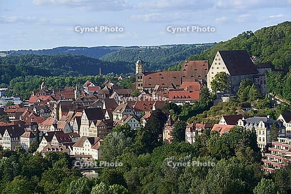 View of the old town of Schwäbisch Hall, Neubausaal, Konrhaus, St. Michael's Church, Hohenlohe, Germany [IBR124469144]