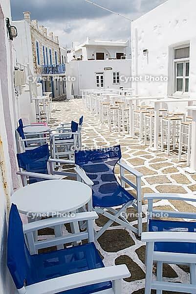 The maze of alleys of Noussa on the island of Cyclades Paros, Cyclades, Noussa, Paros, Greece [IBR124525354]