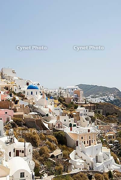 Typical Cycladic architecture in the village of Oia on the Cyclades island Santorini, Cyclades, Oia, Santorini, Greece [IBR124525374]