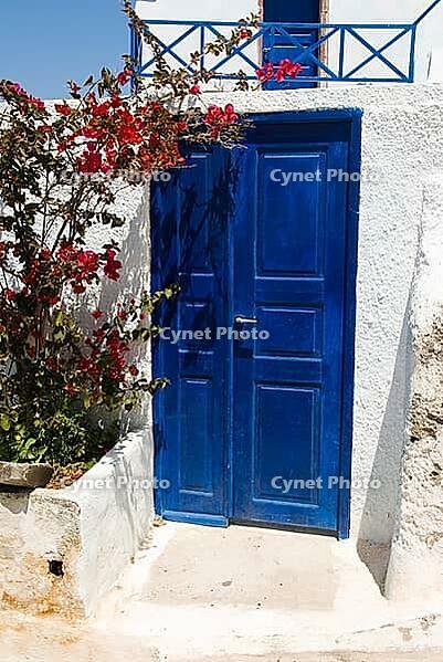 Impressions from Oia on the Cyclades island Santorini, Cyclades, Oia, Santorini, Greece [IBR124525382]