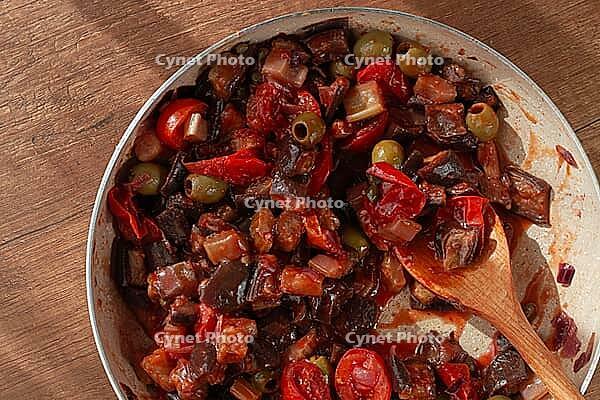 Pan with Sicilian caponata, vegetable stew, Italian cuisine, homemade, no people [IBR124552232]