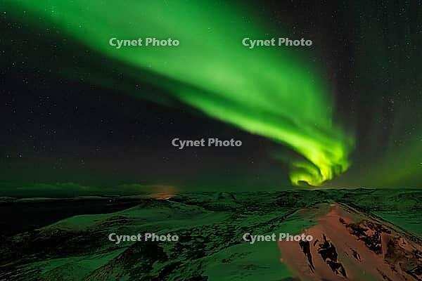 Northern Lights (Aurora borealis), S$00F6r$00F6ya, Finnmark, Norway, December 2018 [IBR124563523]