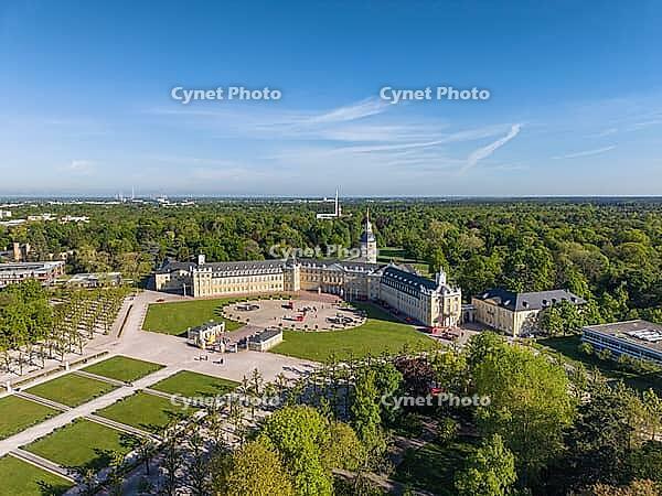 Aerial view of Karlsruhe Palace with Palace Square, Karlsruhe, Baden-W$00FCrttemberg, Germany [IBR124629488]