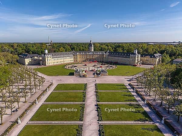 Aerial view of Karlsruhe Palace with Palace Square, Karlsruhe, Baden-W$00FCrttemberg, Germany [IBR124629490]