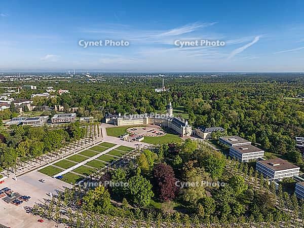 Aerial view of Karlsruhe Palace with Palace Square, Karlsruhe, Baden-W$00FCrttemberg, Germany [IBR124629491]